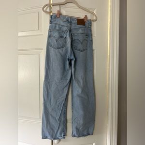 Levi’s Ribcage jeans